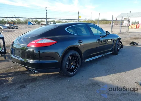 2013 Porsche Panamera S from USA, damaged, VIN WP0AB2A78DL061140